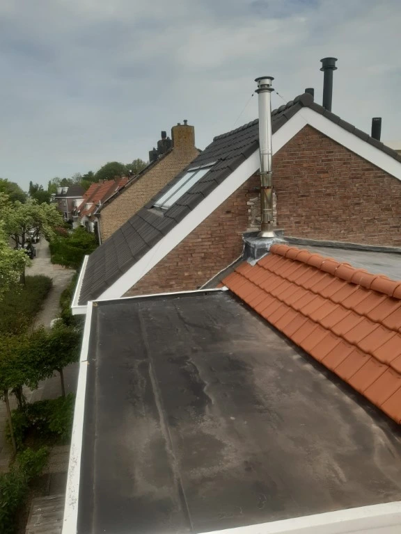 Vernieuwen daken in Middelburg - bovenaf